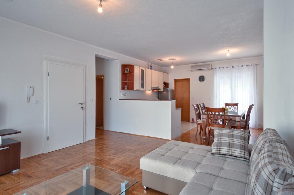 פודסטראנה Apartments Marko חדר תמונה