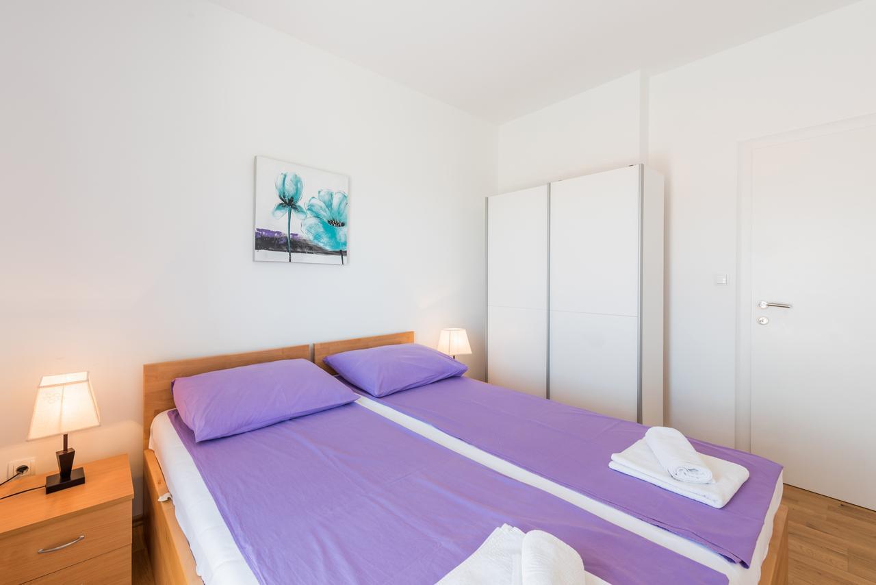 פודסטראנה Apartments Marko מראה חיצוני תמונה